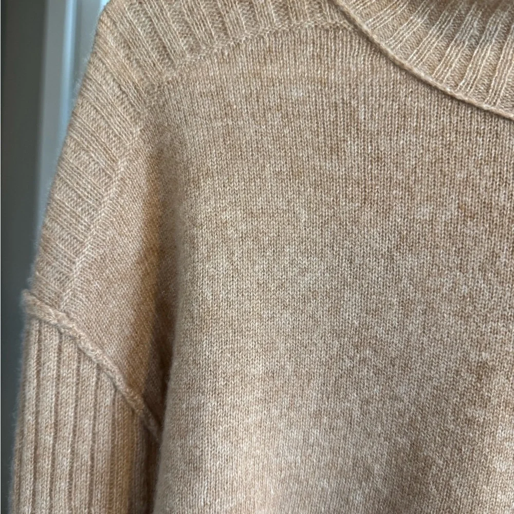 Free People cashmere sweater - Picture 2 of 4